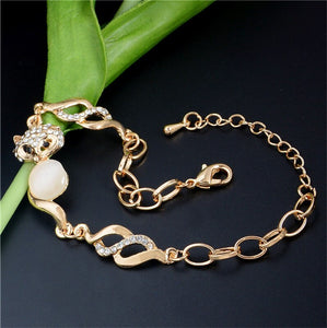 MISANANRYNE  Gold Color Cat Eye Lovely Fox Beautiful Chain Bracelet Jewelry Wholesale